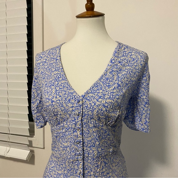 Nobody’s Child Alexa Midi Dress - Picture 2 of 4